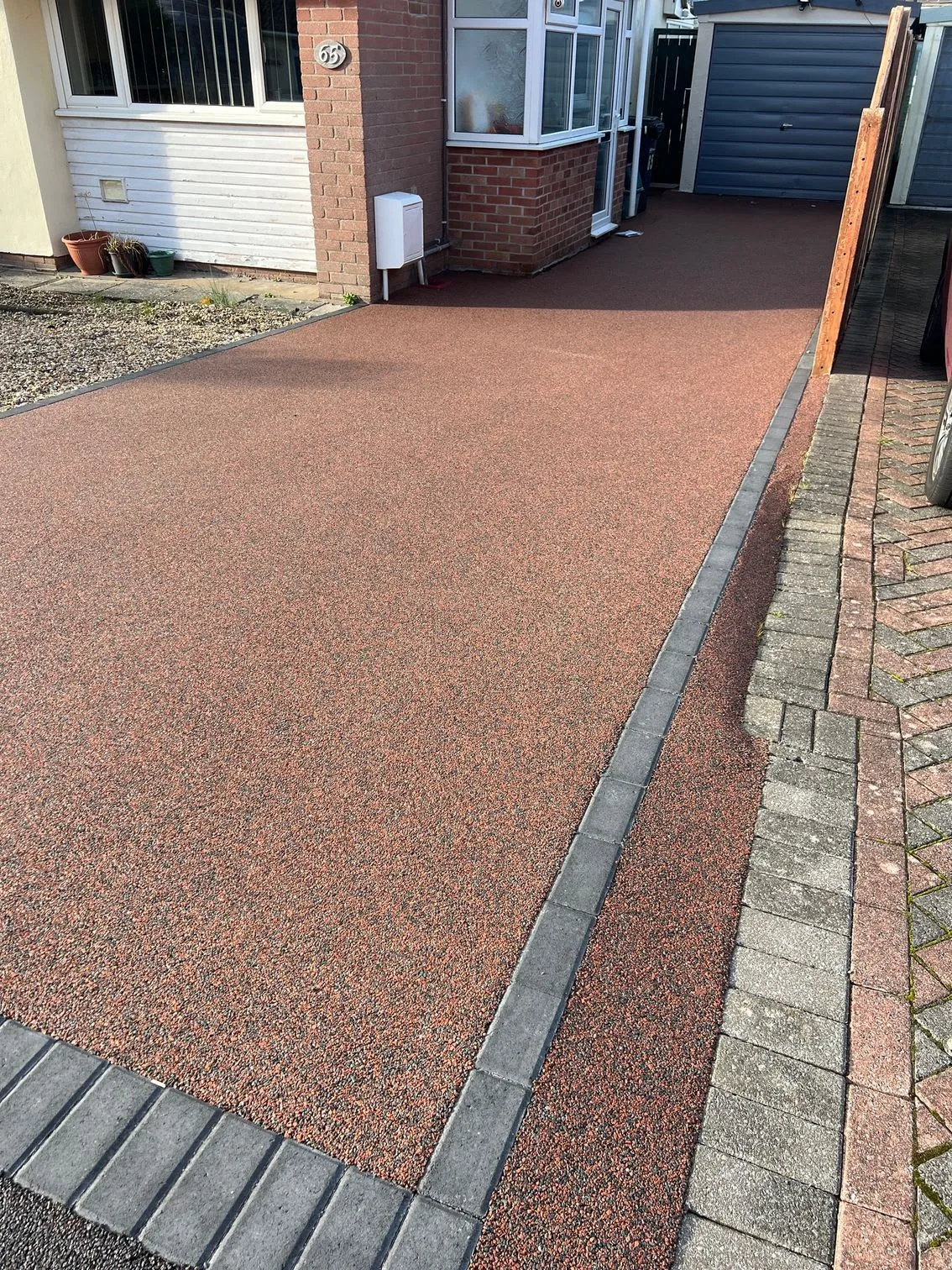 Maintaining the Beauty of Your UV-Stable Resin Driveway