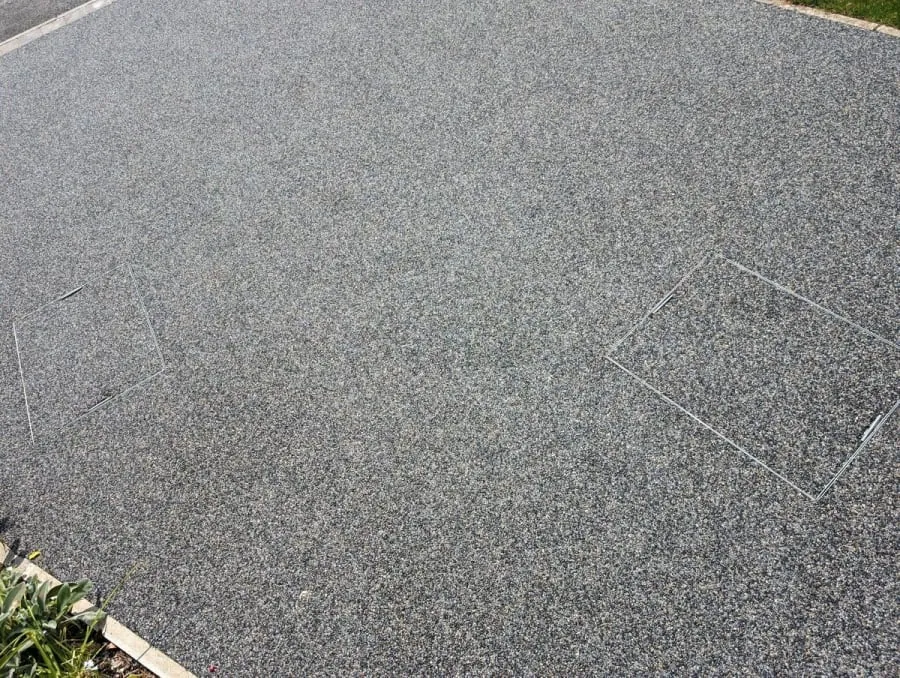 Rosemoor gardens resin pathways installation.